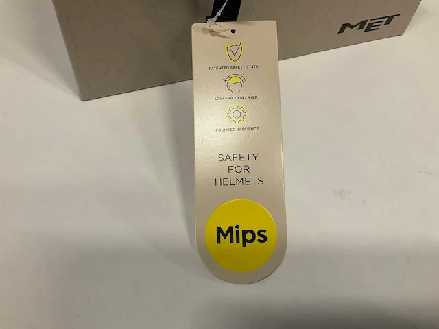 Met rivale fietshelm maat m - afbeelding 3 van  4