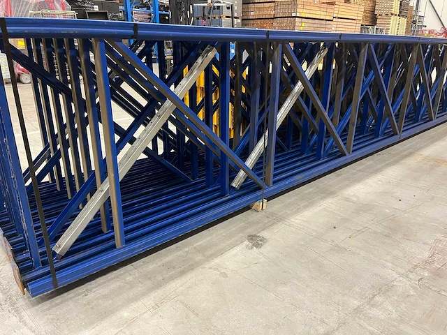 Meta - thyssen - palletstelling 96x640 - afbeelding 12 van  14