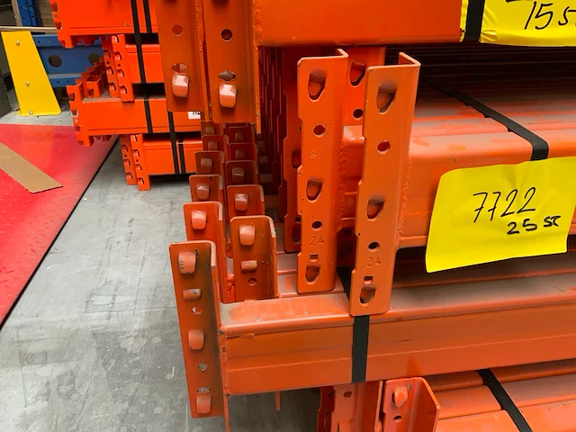 Meta palletstelling ligger 2700x100x40mm (90x) - afbeelding 3 van  5