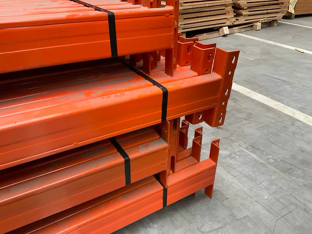 Meta palletstelling ligger 2700x100x40mm (90x) - afbeelding 5 van  5