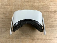 Meta quest 2 - advanced all-in-one virtual reality headset - 128 gb - afbeelding 8 van  10