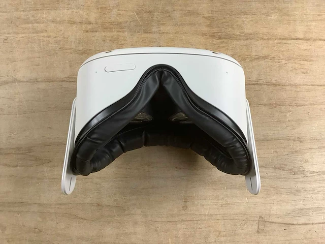 Meta quest 2 - advanced all-in-one virtual reality headset - 128 gb - afbeelding 9 van  10