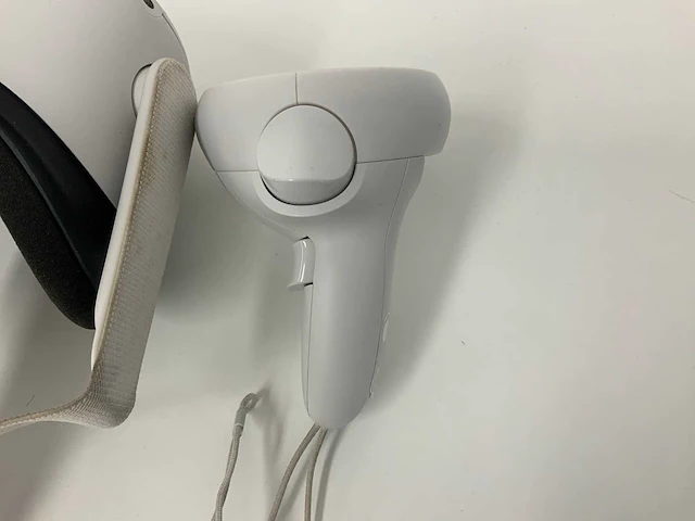 Meta quest 2 128gb vr headset white - afbeelding 4 van  4