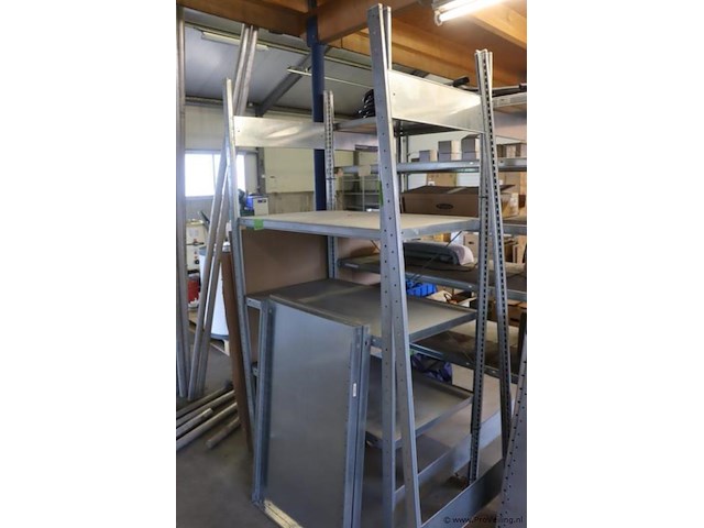 Meta stelling (gedemonteerd) 3 staanders & 14 platen - afbeelding 2 van  5