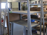 Meta stelling (gedemonteerd) 3 staanders & 14 platen - afbeelding 2 van  5