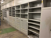 Meta systeemwand