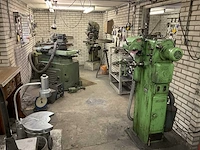 Metaal slijp werkplaats inventaris