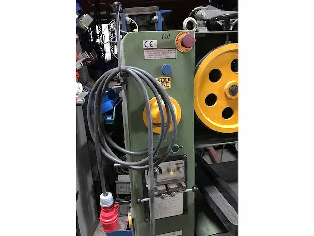 Metaal verticale lintzaagmachine - afbeelding 5 van  7