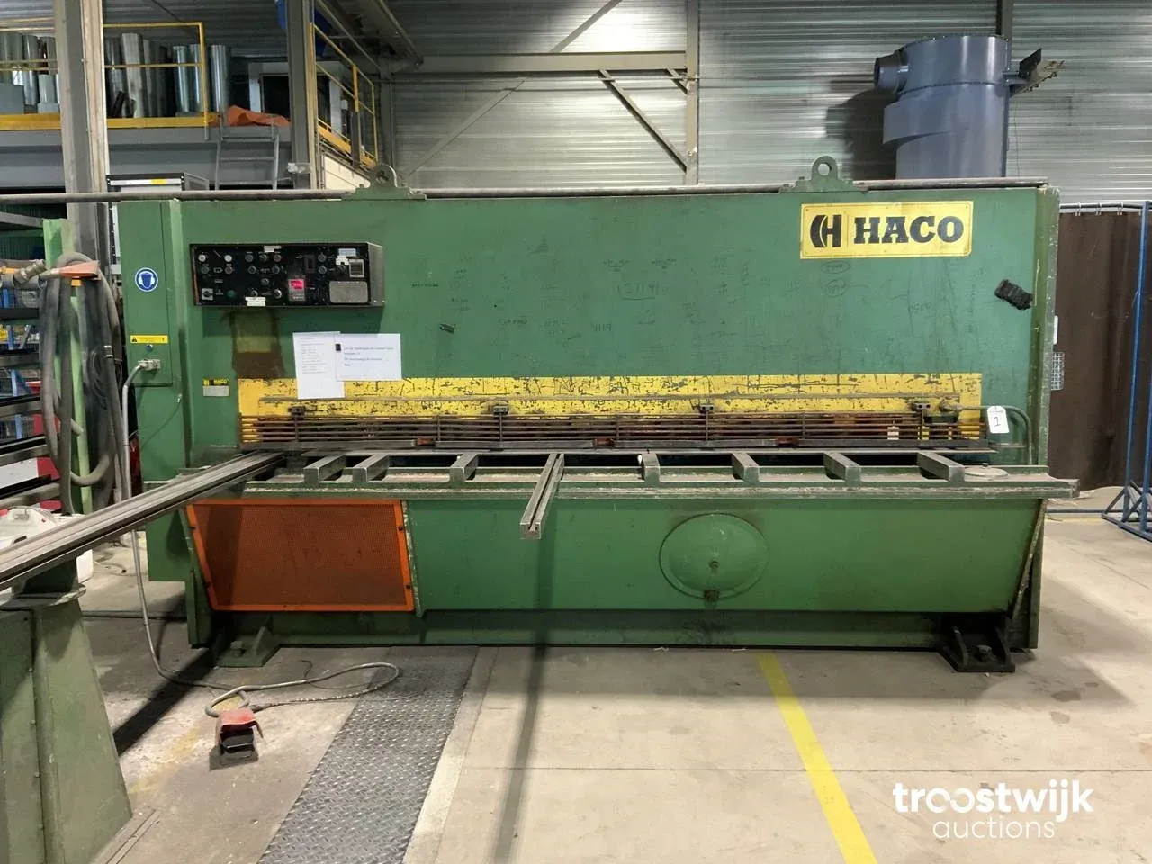 Metaalbewerking machines, gereedschappen en diverse afkomstig uit een faillissement