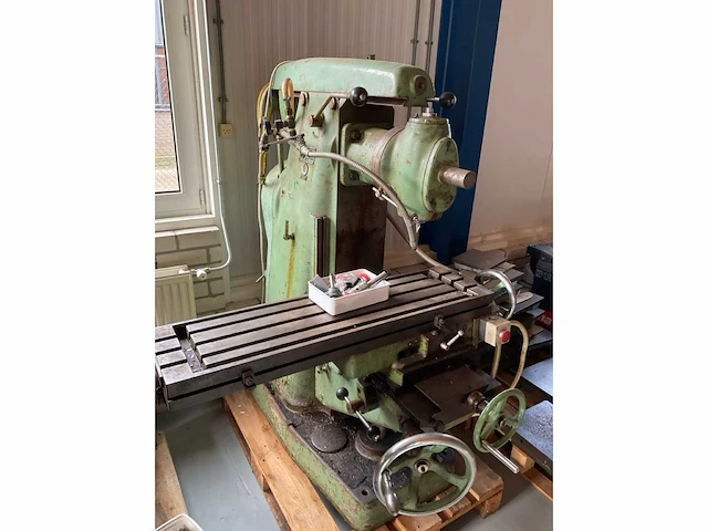 Metaalbewerkingsmachine (2x) - afbeelding 3 van  9