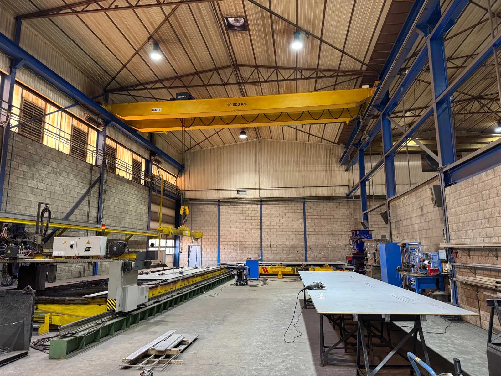 Metaalbewerkingsmachines en toebehoren wegens bedrijfsverhuizing kersten group