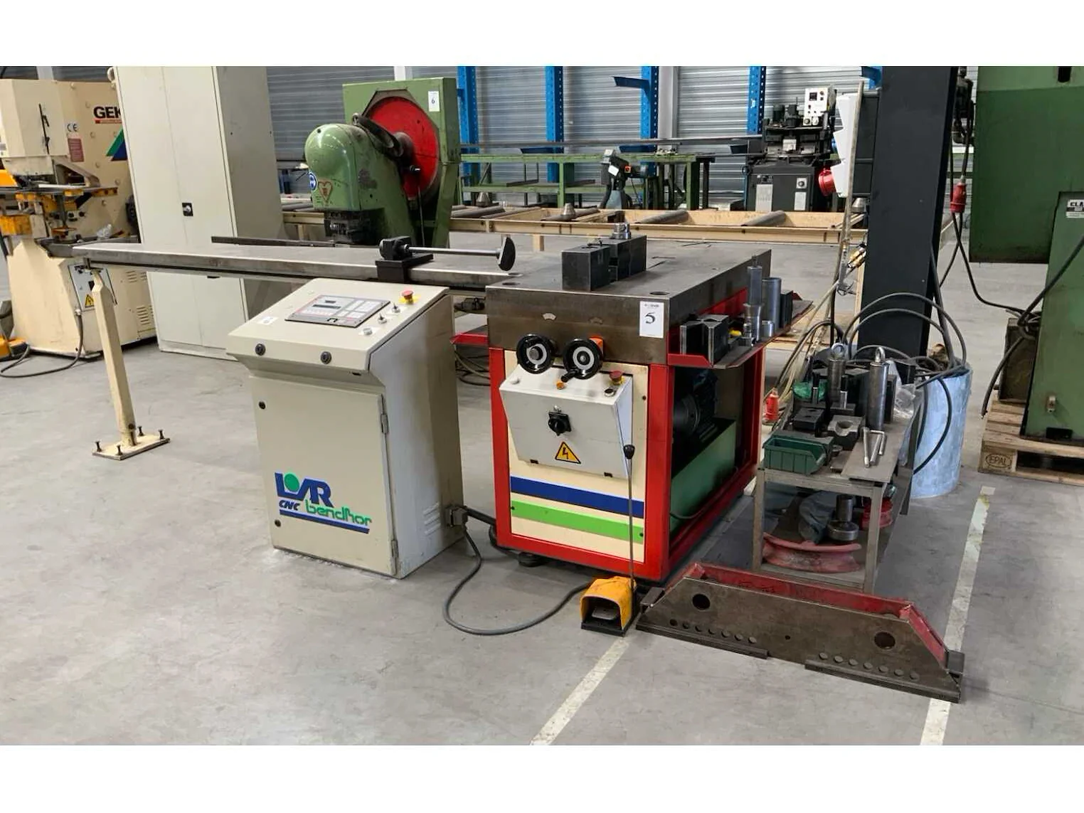 Metaalbewerkingsmachines en toebehoren wegens verplaatsing productielocatie
