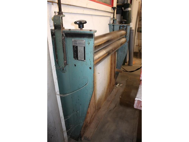 Metaalrol-afrolunit kader geska 4 met restantrol plaatmateriaal, werktafel en schaar jorg. capaciteit 1000 ... - afbeelding 4 van  9