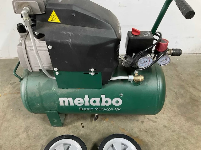 Metabo basic 250 luchtcompressor - afbeelding 2 van  3