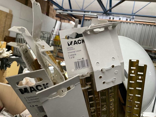 Metabo, fischer, yale, mack, teheran mixpallet bouwmaterialen - afbeelding 8 van  8