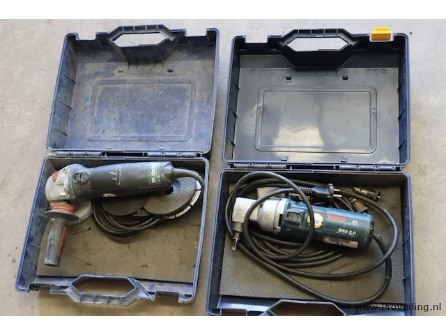Metabo haakse slijper type we-9-125 quick & bosch knabbelschaar type gn 2,0 - afbeelding 1 van  6