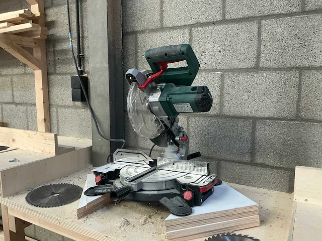 Metabo ks 216 m afkortcirkelzaagmachine - afbeelding 1 van  7