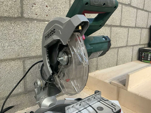 Metabo ks 216 m afkortcirkelzaagmachine - afbeelding 5 van  7