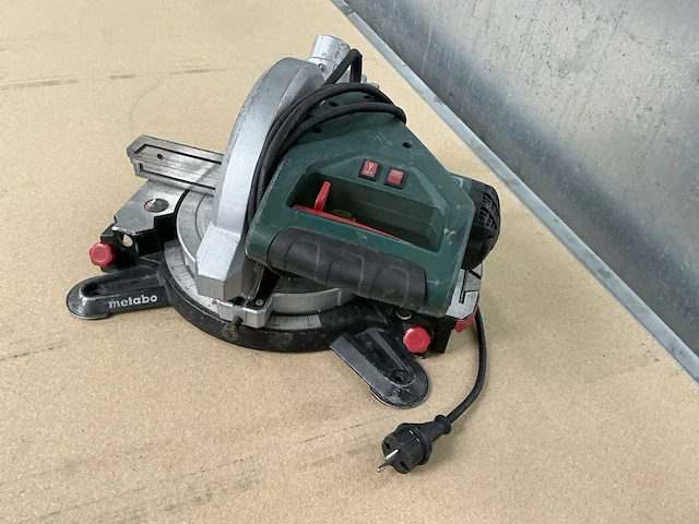 Metabo ks 216 m lasercut afkortzaag - afbeelding 3 van  4