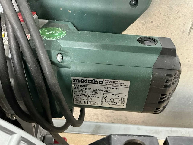 Metabo ks 216 m lasercut afkortzaag - afbeelding 4 van  4