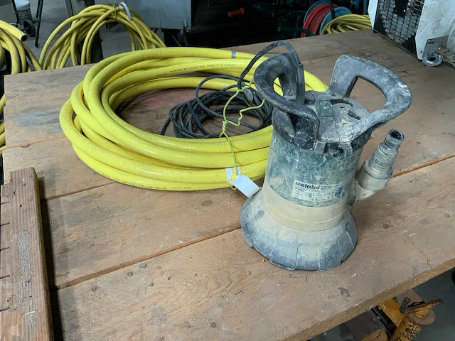 Metabo tp 6600 dompelpomp - afbeelding 1 van  2