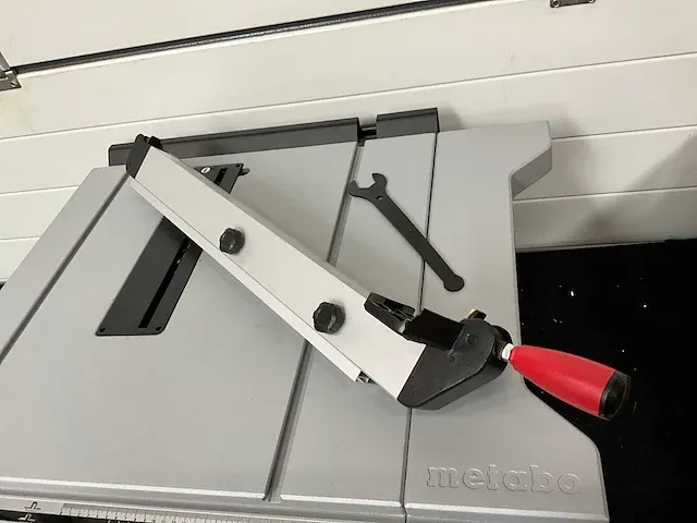 Metabo ts 254 m tafelcirkelzaagmachine - afbeelding 9 van  12