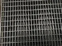 Metal grid floor plates (34x) - afbeelding 4 van  4