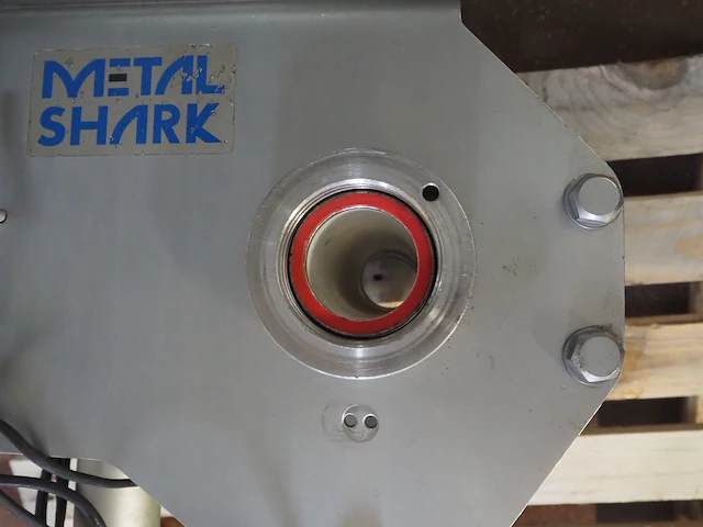 Metal shark - afbeelding 6 van  8
