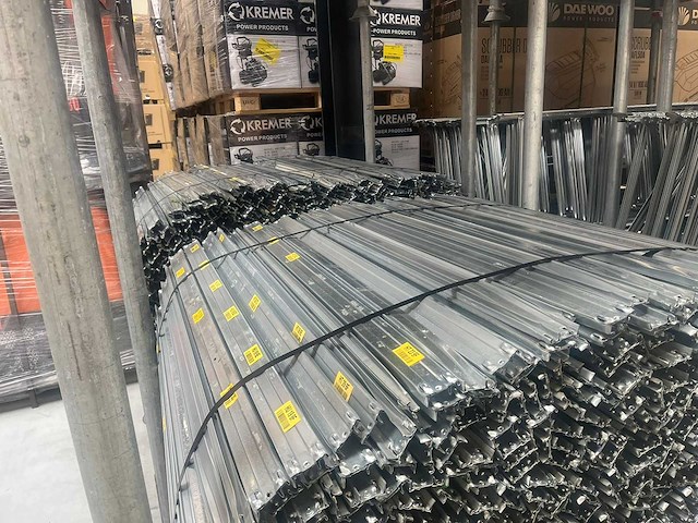 Metal-sistem - legbordstelling 20x100 - afbeelding 12 van  13