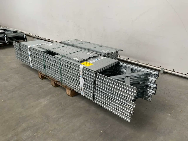 Metal-sistem legbordstelling 10x45 - afbeelding 8 van  12