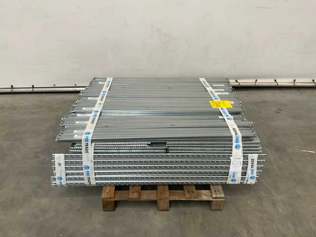 Metal-sistem legbordstelling 12x22 - afbeelding 7 van  10