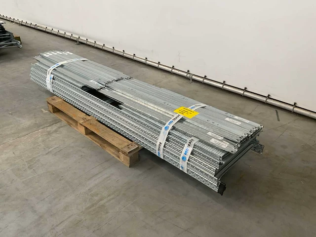 Metal-sistem legbordstelling 4x12 - afbeelding 8 van  10