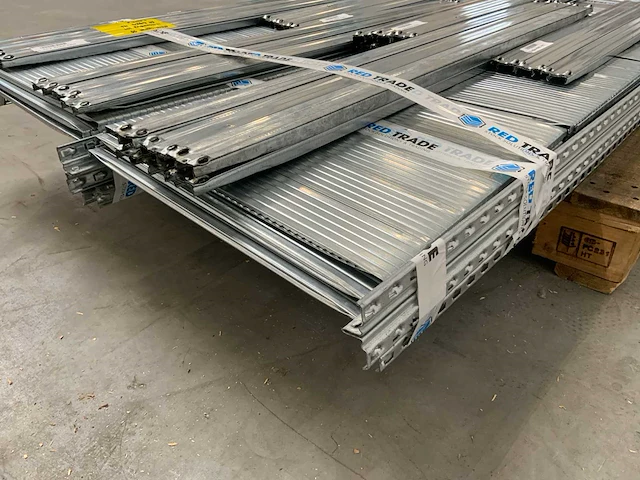 Metal-sistem legbordstelling 4x12 - afbeelding 10 van  10