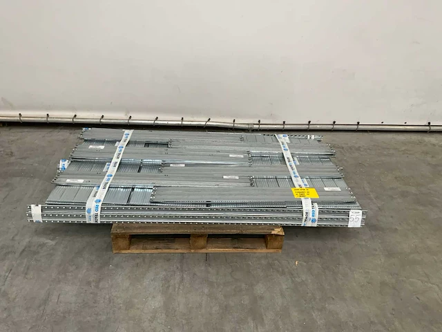 Metal-sistem legbordstelling 4x12 - afbeelding 7 van  10