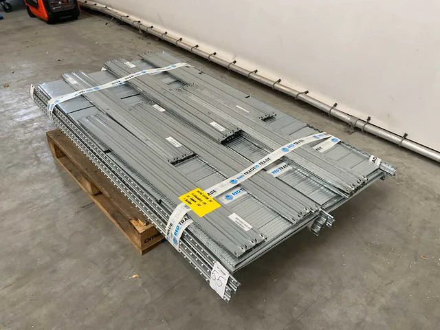 Metal-sistem legbordstelling 4x12 - afbeelding 8 van  10