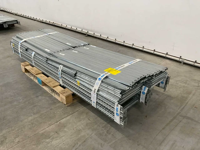 Metal-sistem legbordstelling 8x28 - afbeelding 11 van  12
