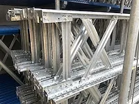 Metal-sistem legbordstelling - afbeelding 13 van  13