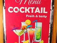 Metalen bord cocktail