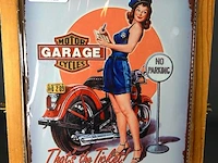 Metalen bord garage