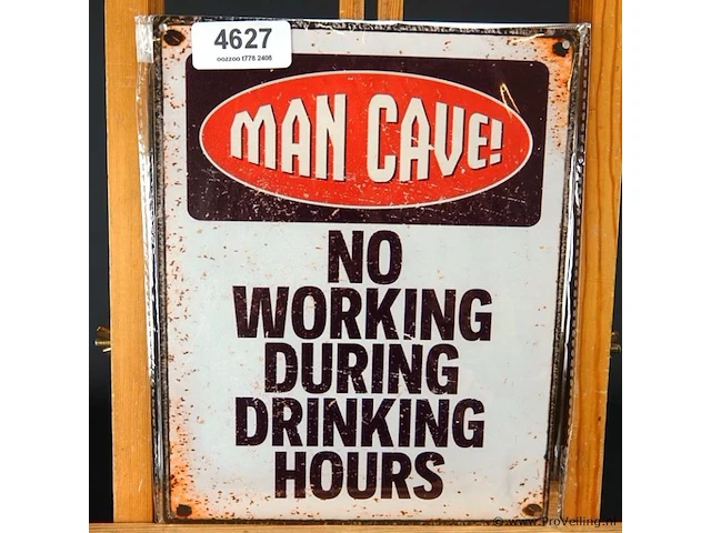 Metalen bord man cave - afbeelding 1 van  1