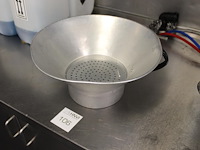 Metalen frietbak. - afbeelding 2 van  2