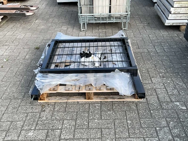 Metalen hekwerk - afbeelding 2 van  6