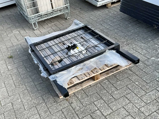 Metalen hekwerk - afbeelding 4 van  6