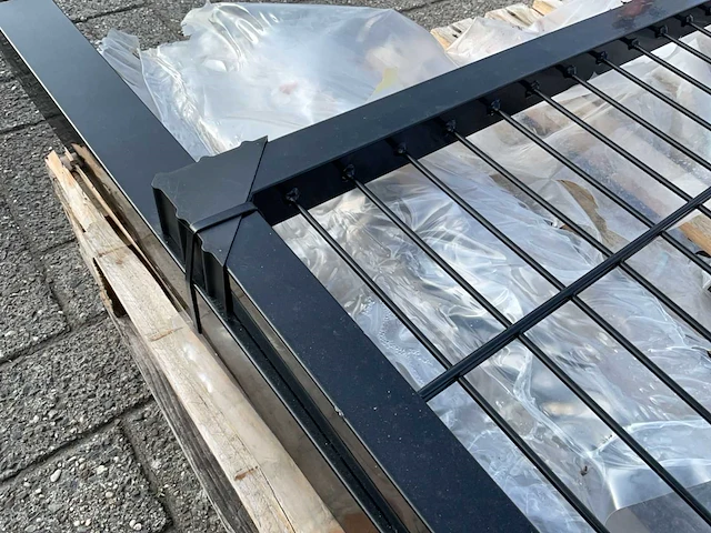 Metalen hekwerk - afbeelding 6 van  6