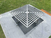 Metalen houtgestookte bbq - afbeelding 5 van  14