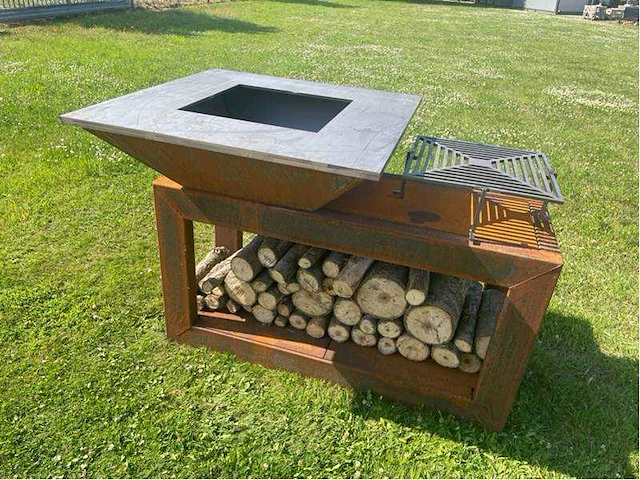Metalen houtgestookte bbq - afbeelding 11 van  14