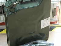 Metalen jerrycan met schenktuit 10l - afbeelding 2 van  2