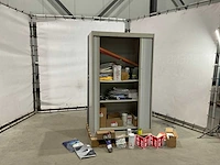 Metalen kast met inhoud - afbeelding 4 van  11
