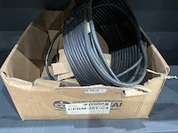 Metalen kast met inhoud - afbeelding 5 van  9