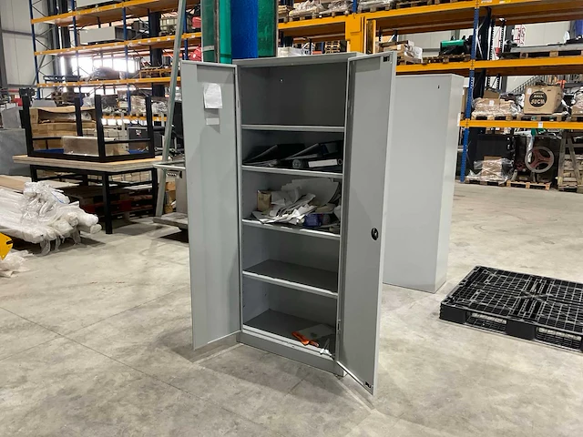 Metalen kast - afbeelding 4 van  6